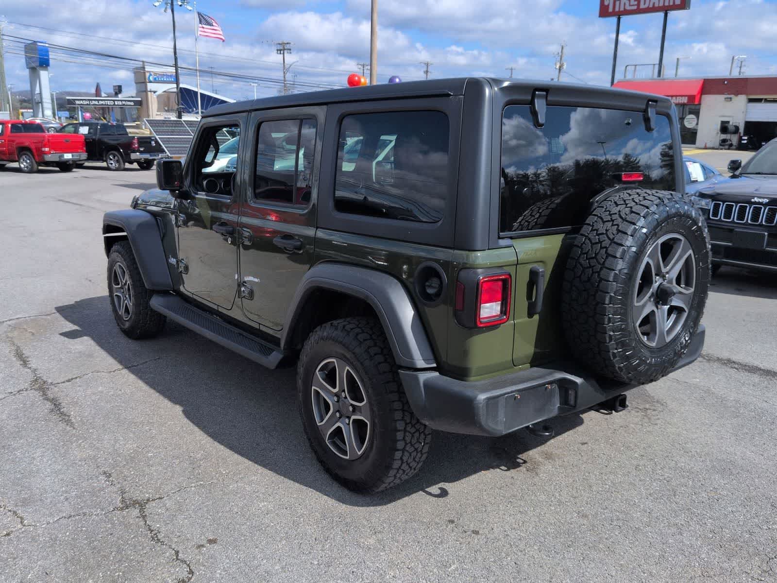 Thumbnail: 2021 Jeep Wrangler - 6