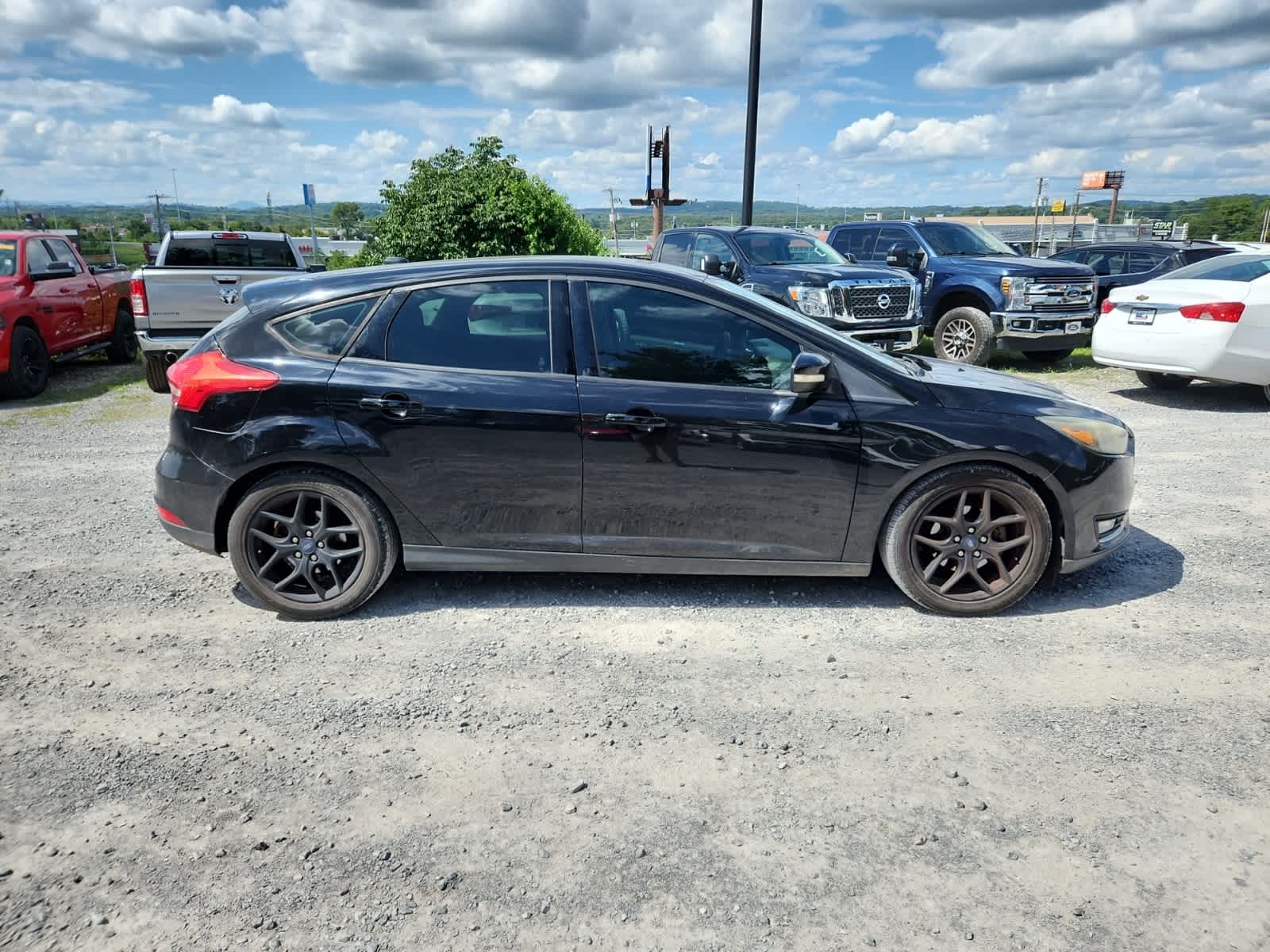 Thumbnail: 2016 Ford Focus - 6
