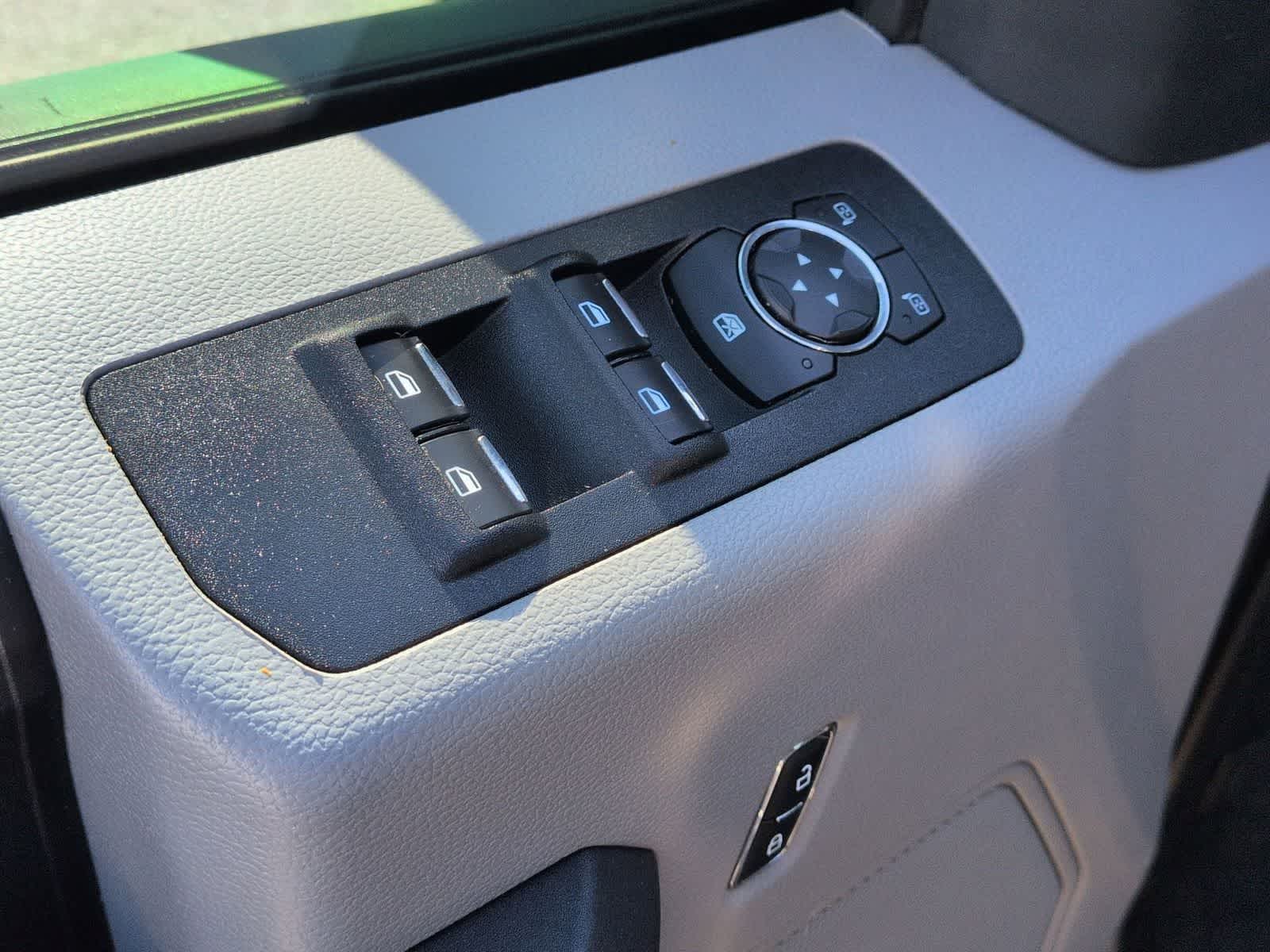 Thumbnail: 2020 Ford F-150 - 17