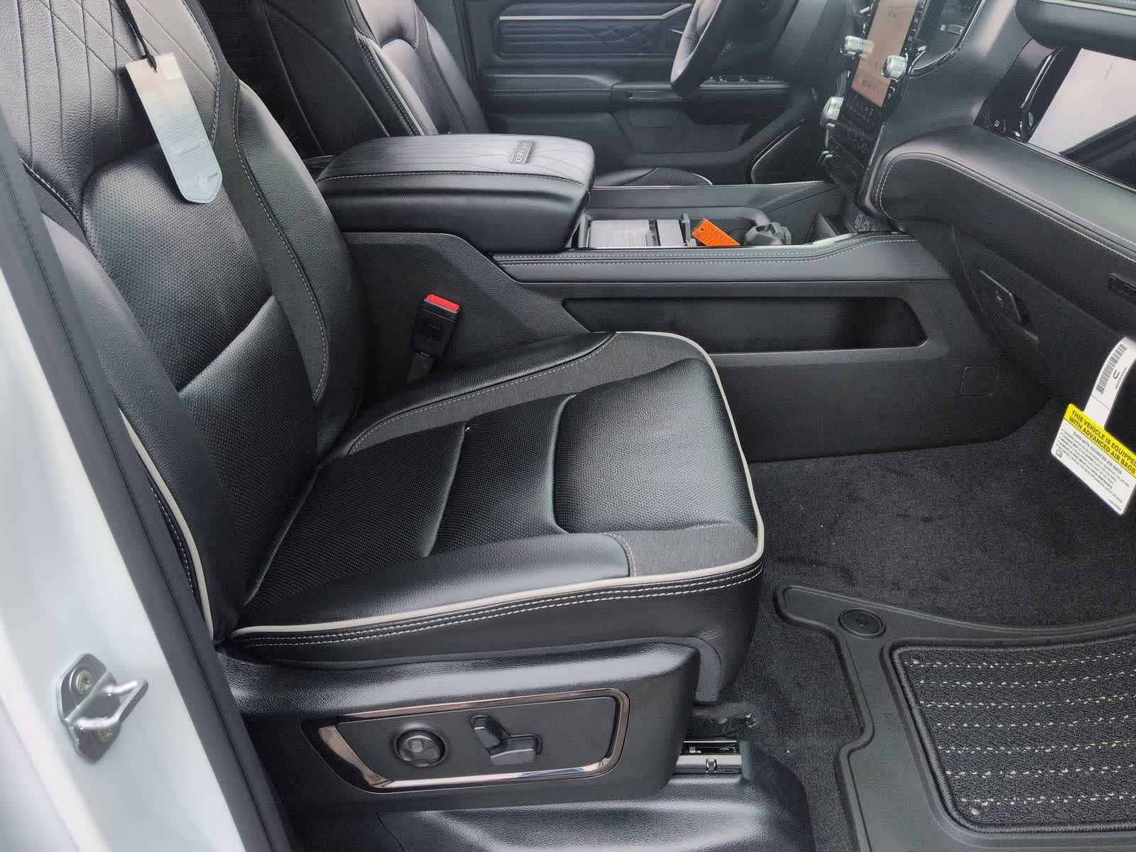 Thumbnail: 2026 RAM 1500 - 18