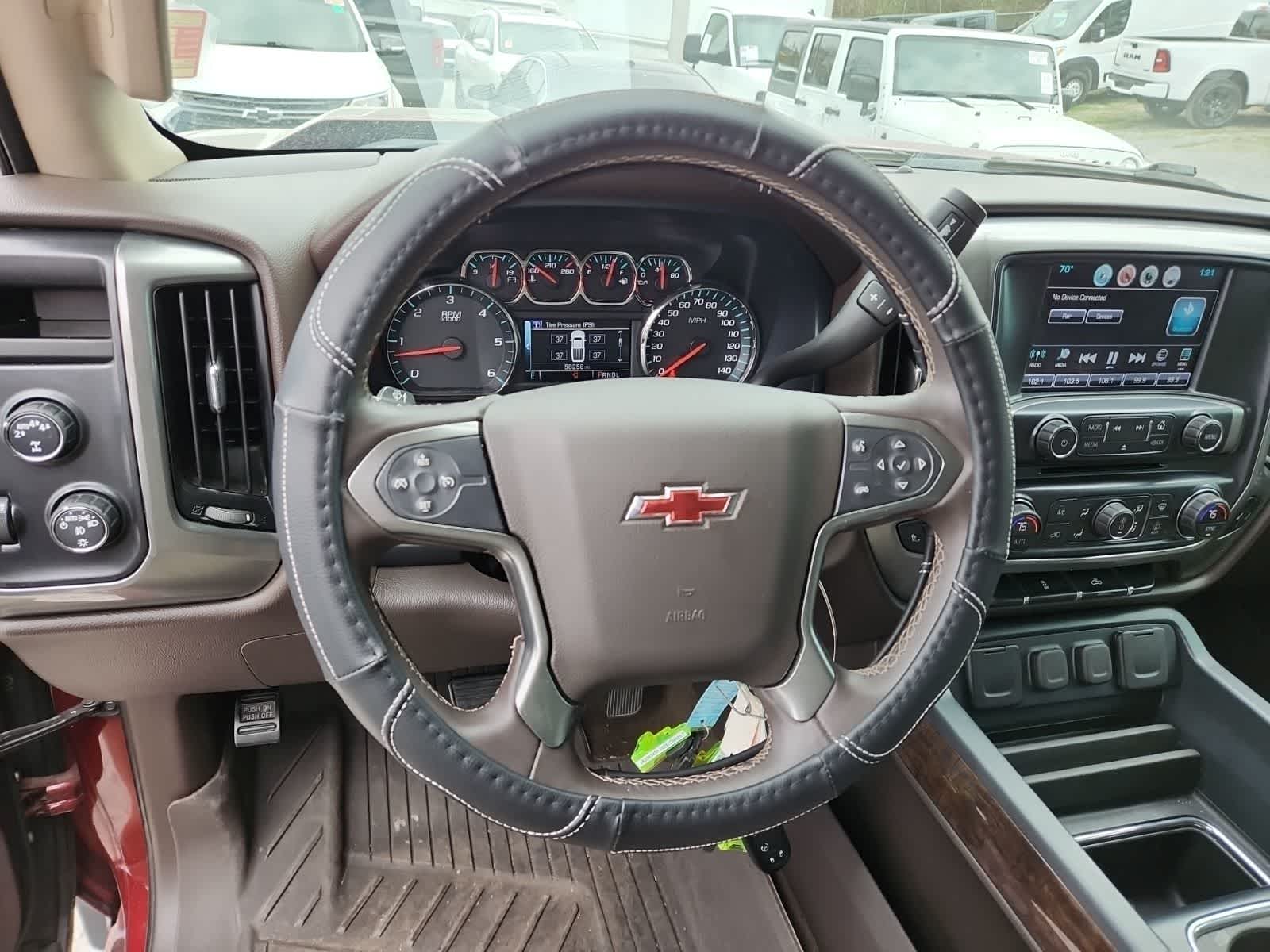 Thumbnail: 2017 Chevrolet Silverado 1500 - 12