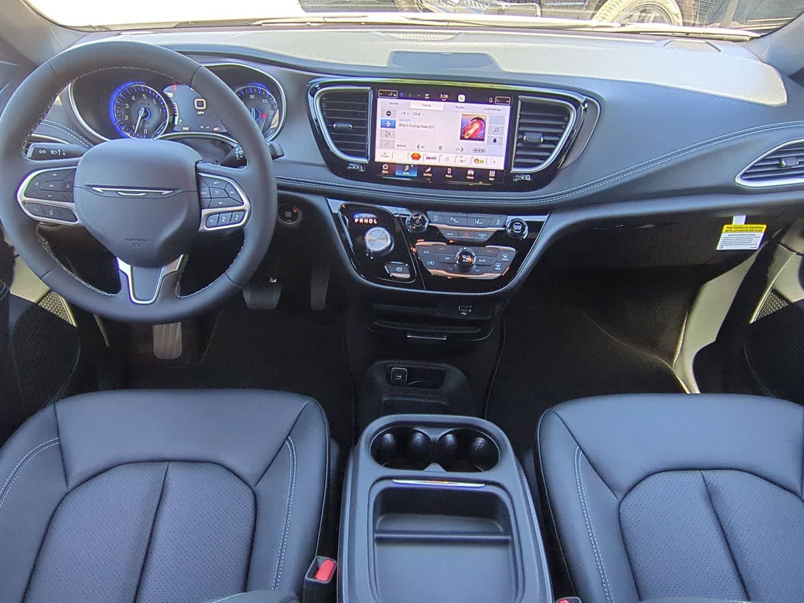 Thumbnail: 2027 Chrysler Pacifica - 15
