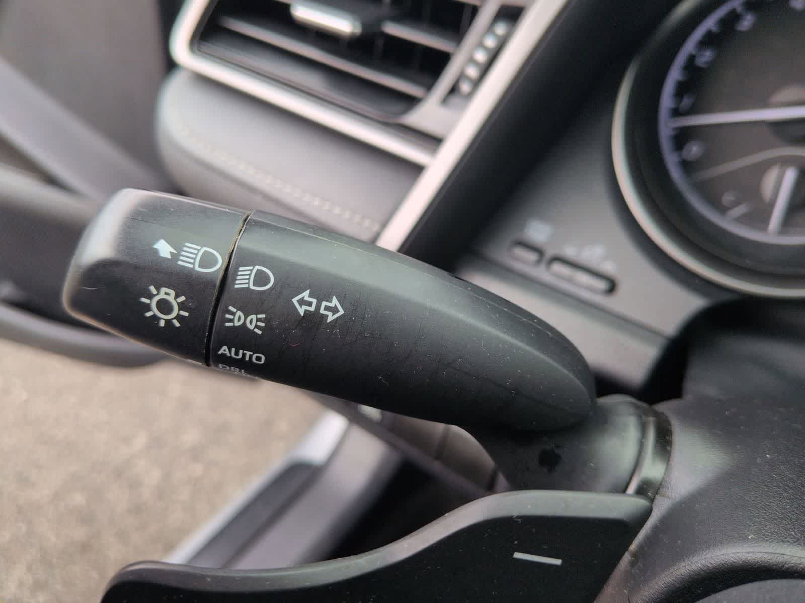 Thumbnail: 2022 Toyota Camry - 26