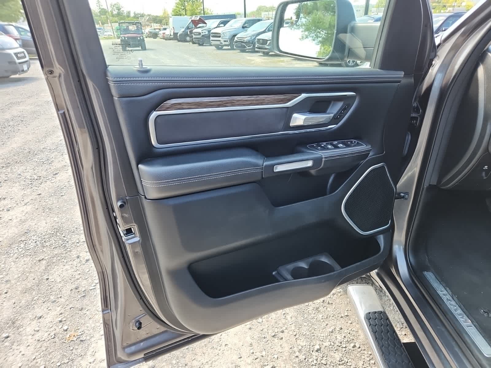 Thumbnail: 2020 RAM 1500 - 17