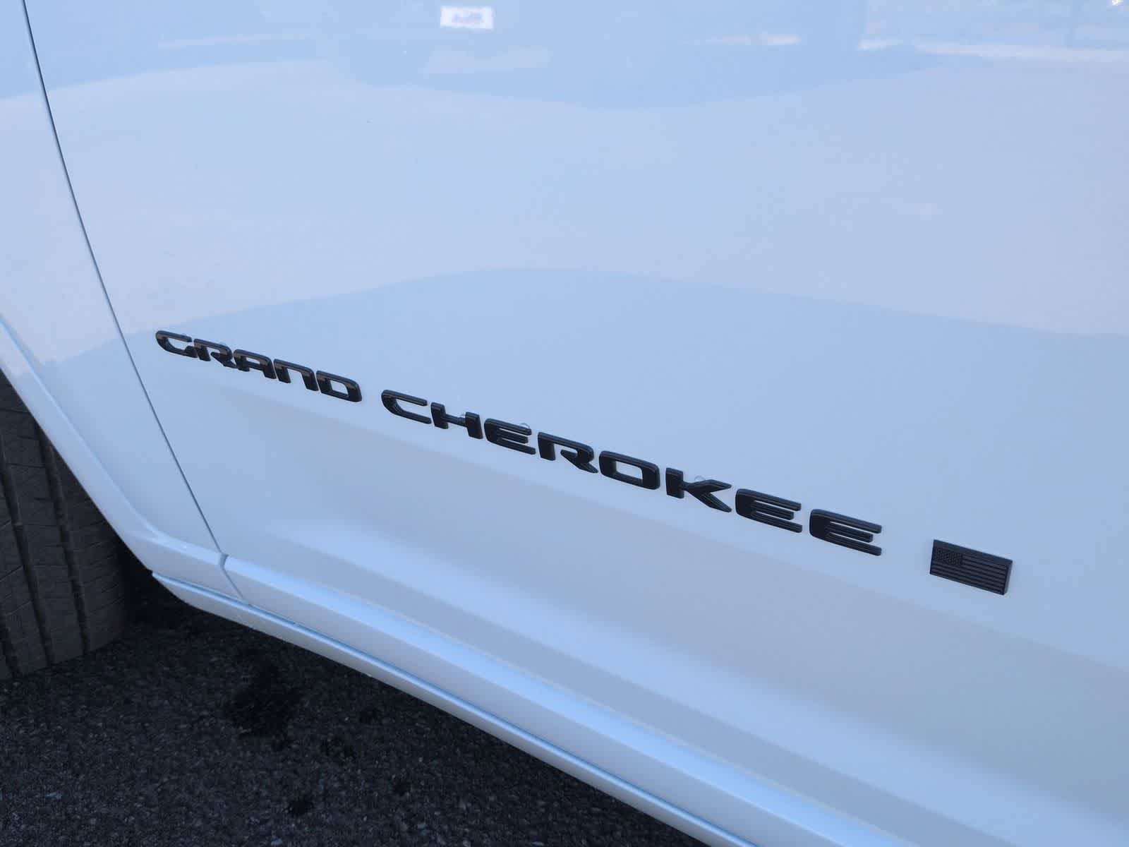 Thumbnail: 2025 Jeep Grand Cherokee - 13