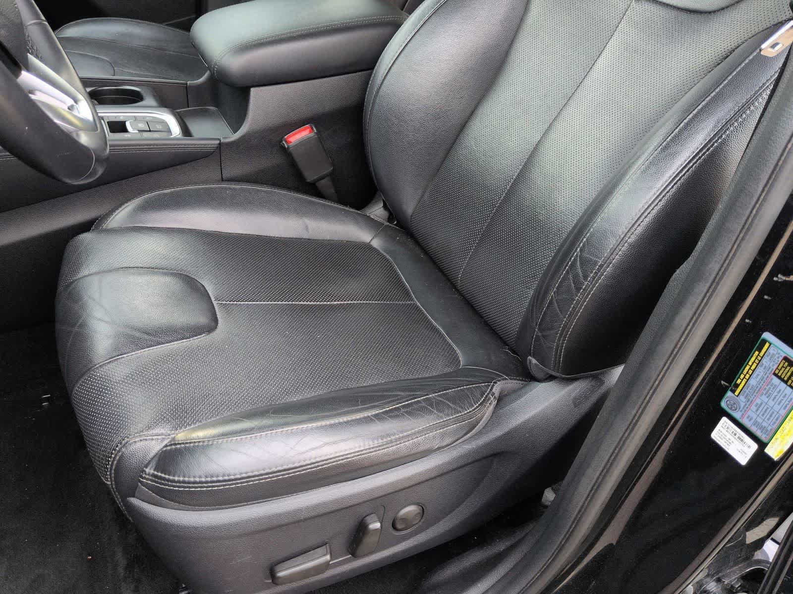 Thumbnail: 2020 Hyundai Santa Fe - 15