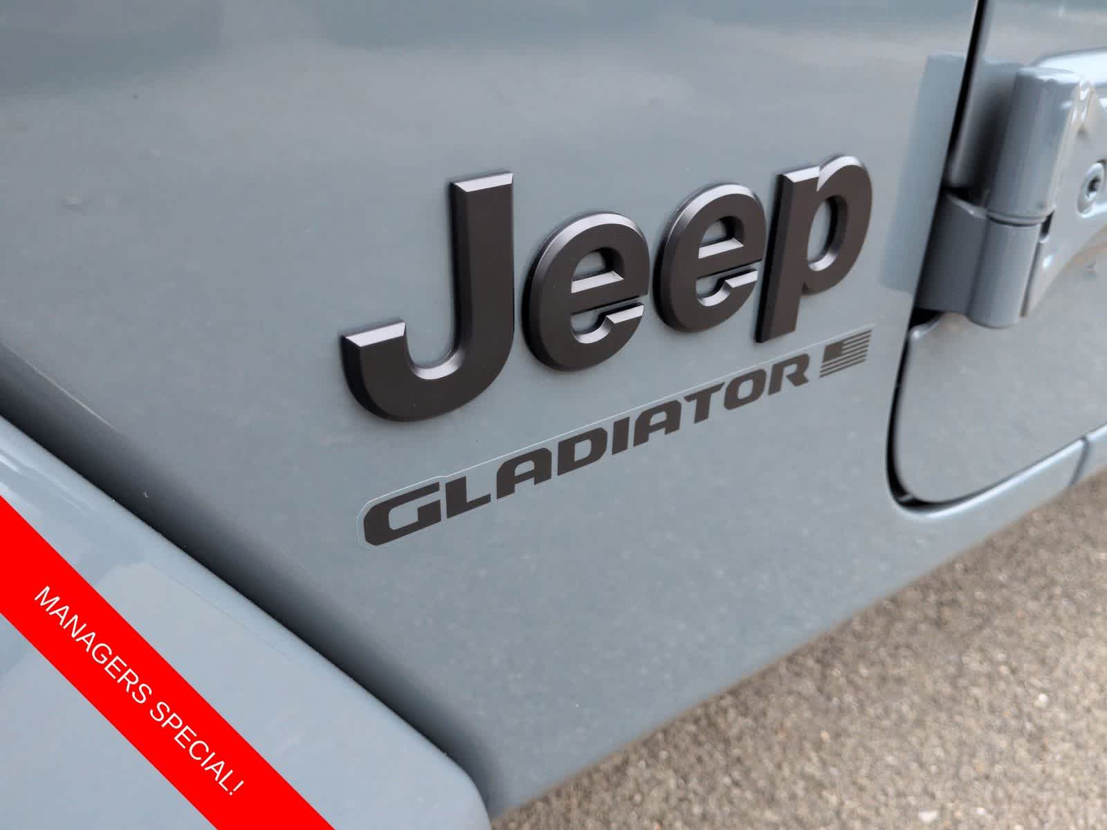 Thumbnail: 2026 Jeep Gladiator - 12