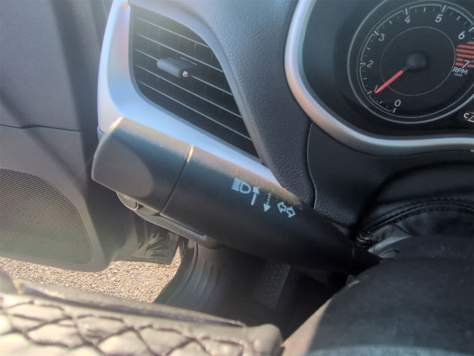 Thumbnail: 2016 Jeep Cherokee - 26