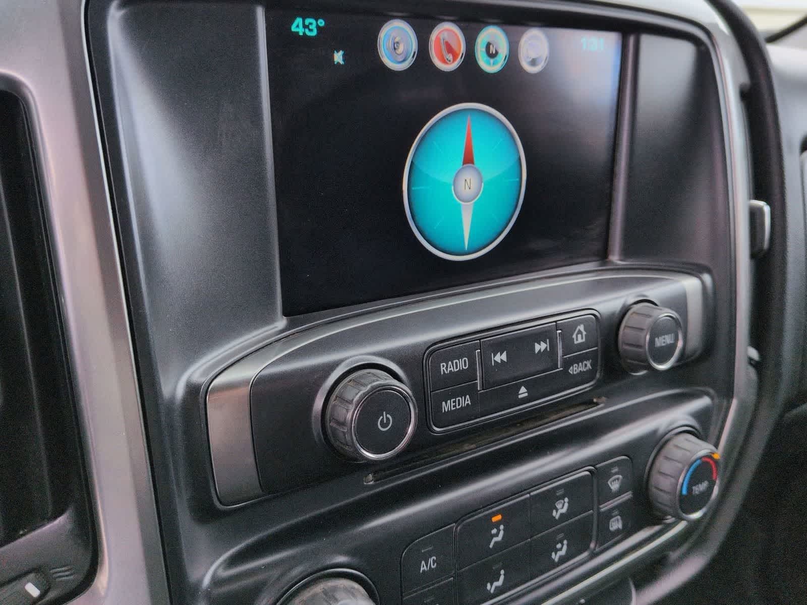 Thumbnail: 2017 Chevrolet Silverado 2500 - 28