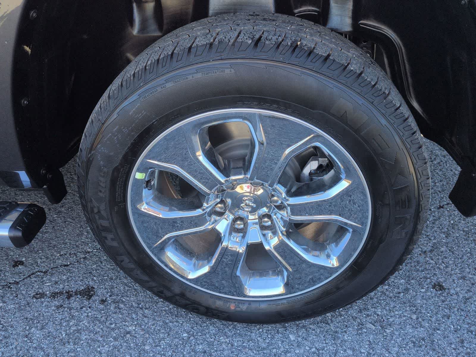 Thumbnail: 2026 RAM 1500 - 14