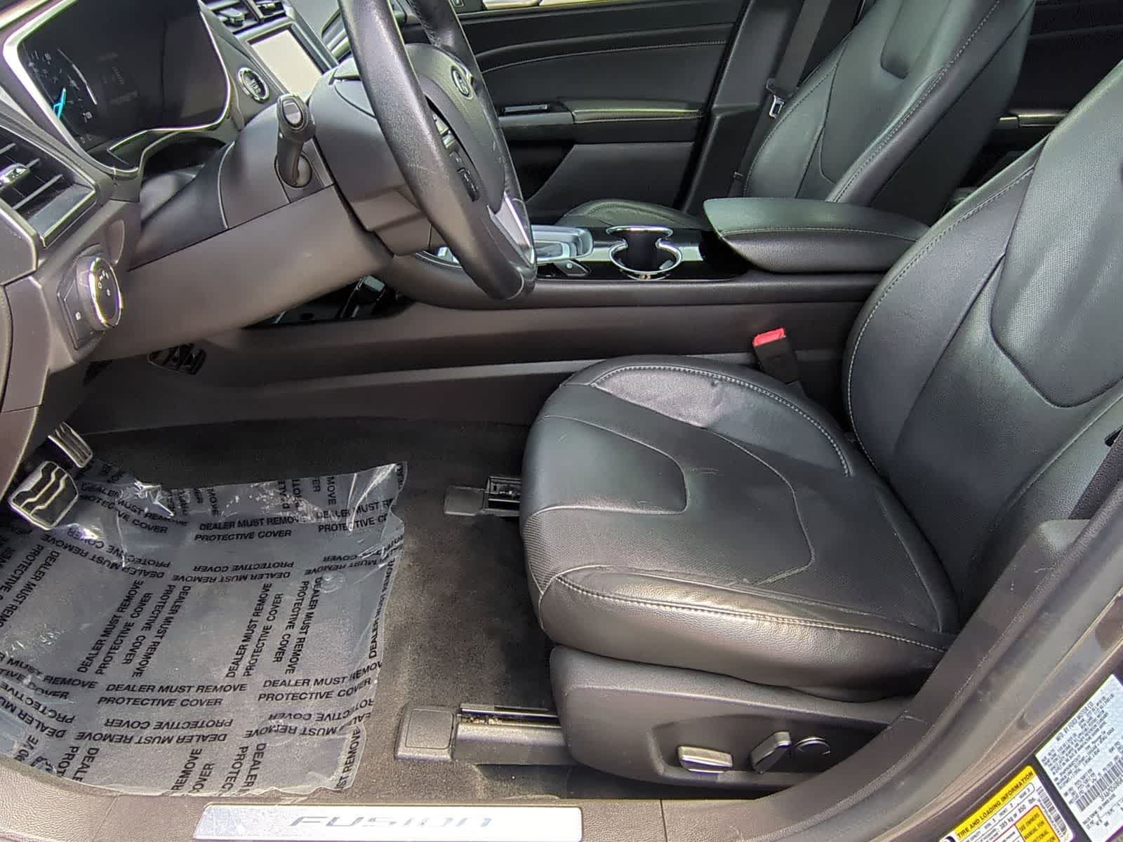 Thumbnail: 2016 Ford Fusion - 17