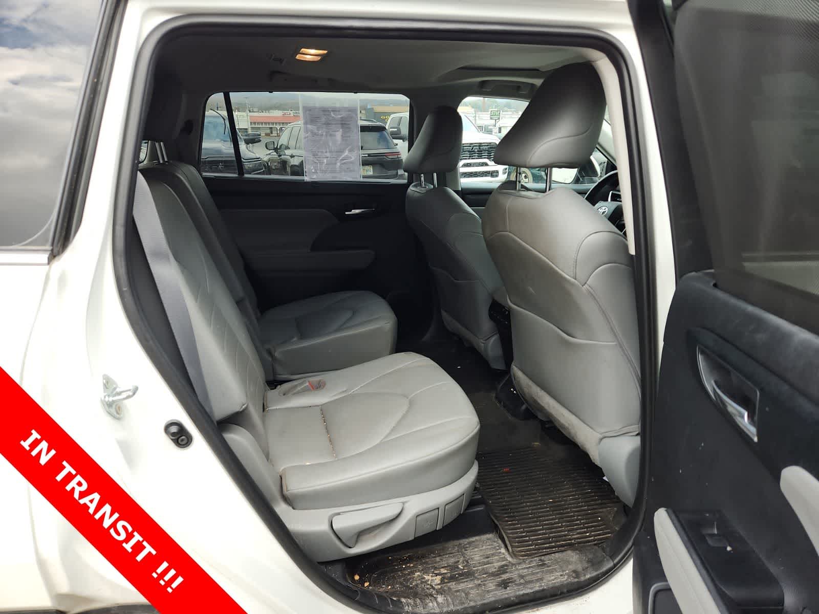 Thumbnail: 2021 Toyota Highlander - 23