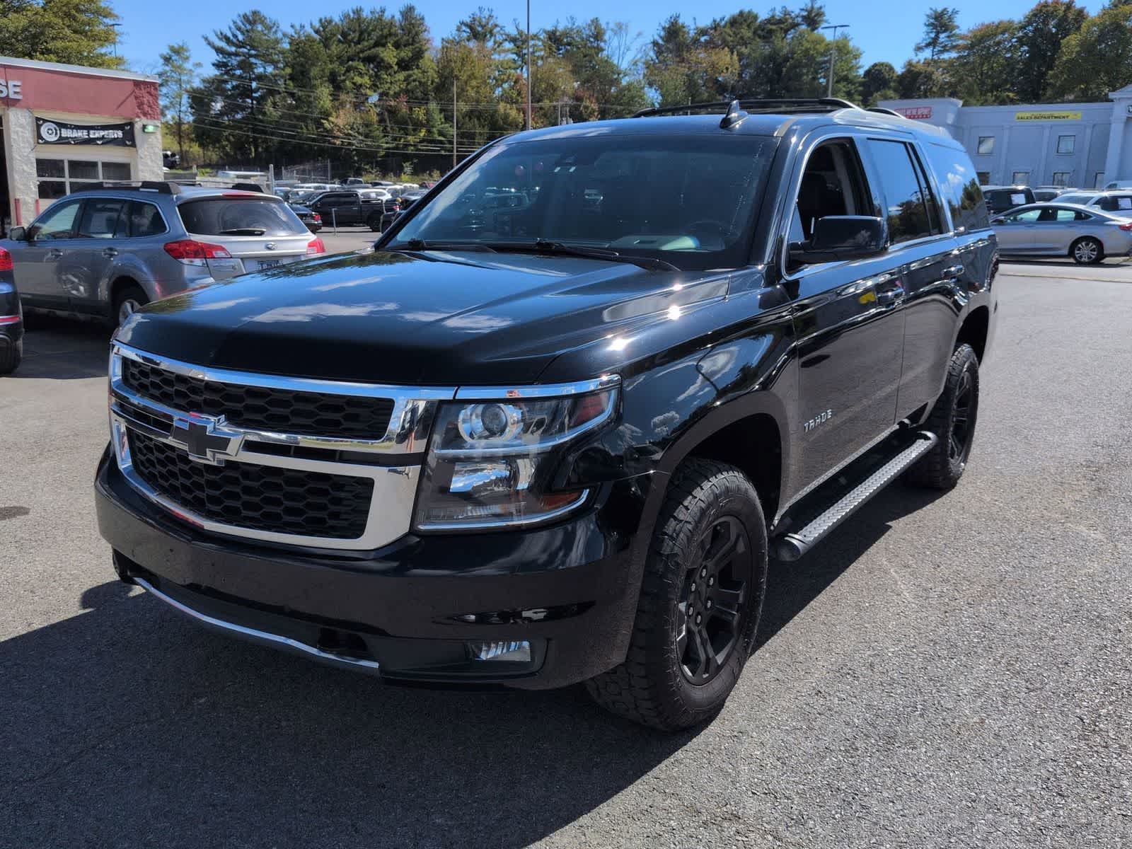 Thumbnail: 2019 Chevrolet Tahoe - 4