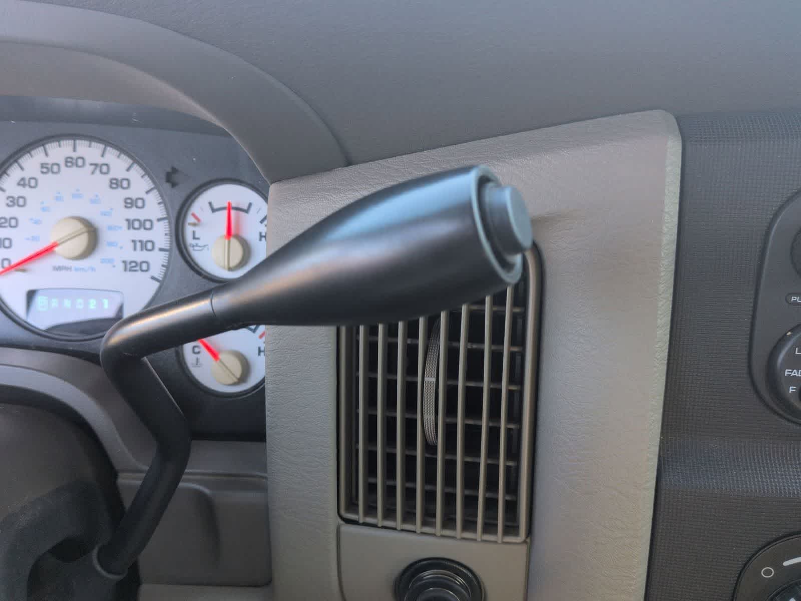 Thumbnail: 2004 Dodge Ram 1500 - 28