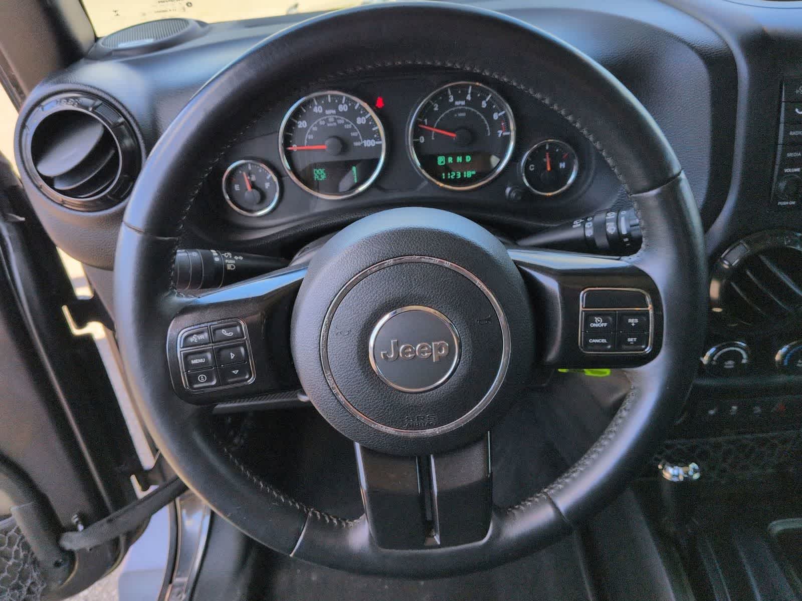 Thumbnail: 2017 Jeep Wrangler - 20