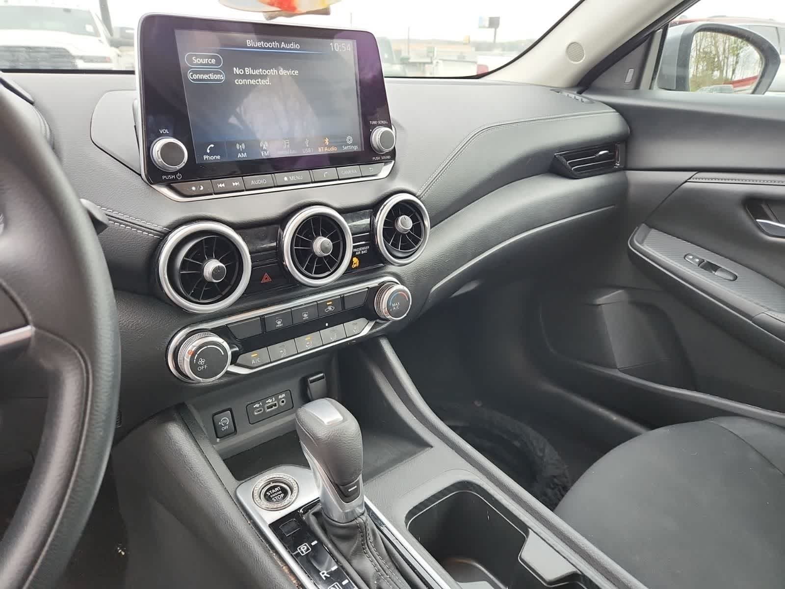 Thumbnail: 2024 Nissan Sentra - 10