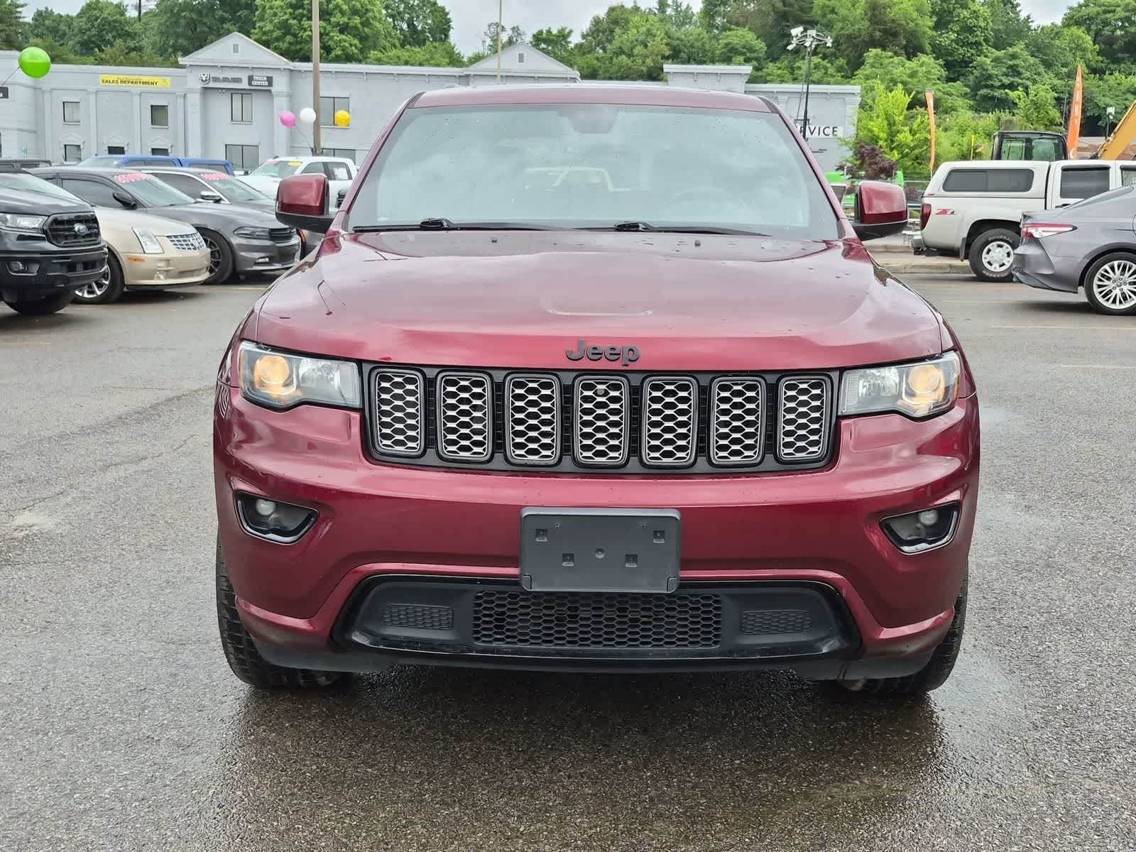 Thumbnail: 2019 Jeep Grand Cherokee - 3