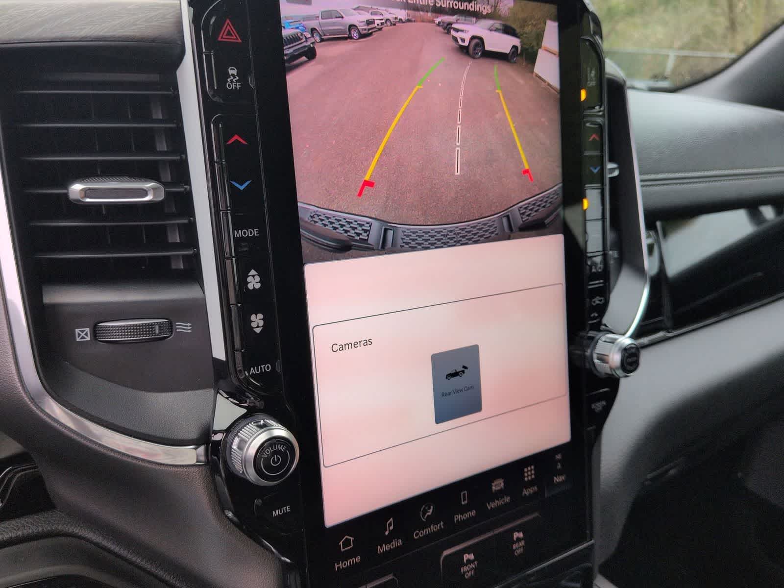 Thumbnail: 2026 RAM 1500 - 29