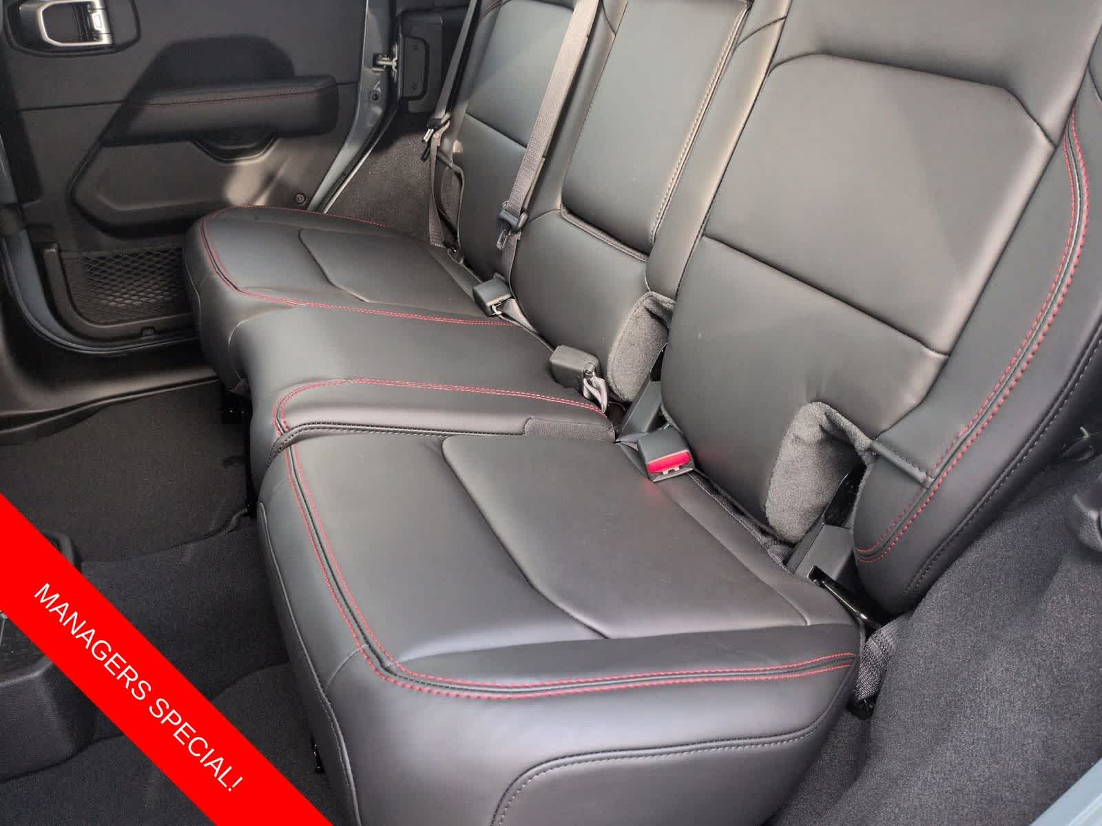 Thumbnail: 2026 Jeep Wrangler - 18