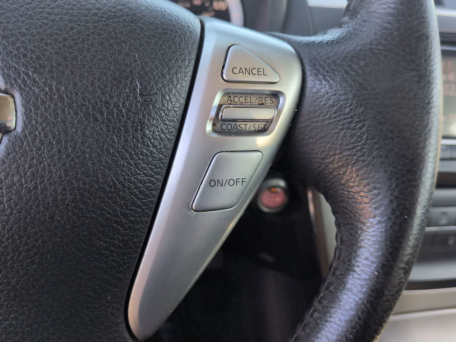 Thumbnail: 2015 Nissan Sentra - 23