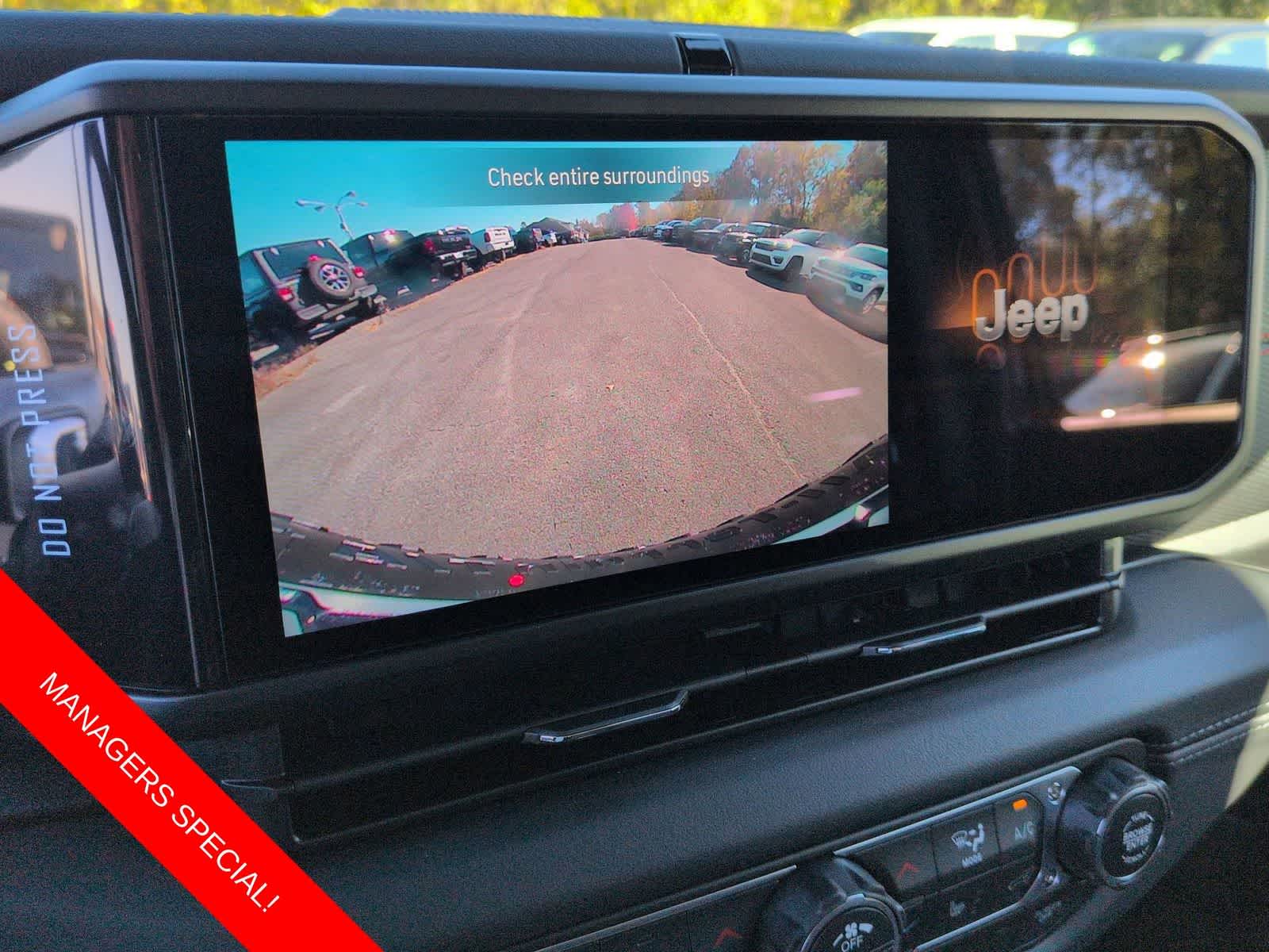 Thumbnail: 2026 Jeep Wrangler - 27