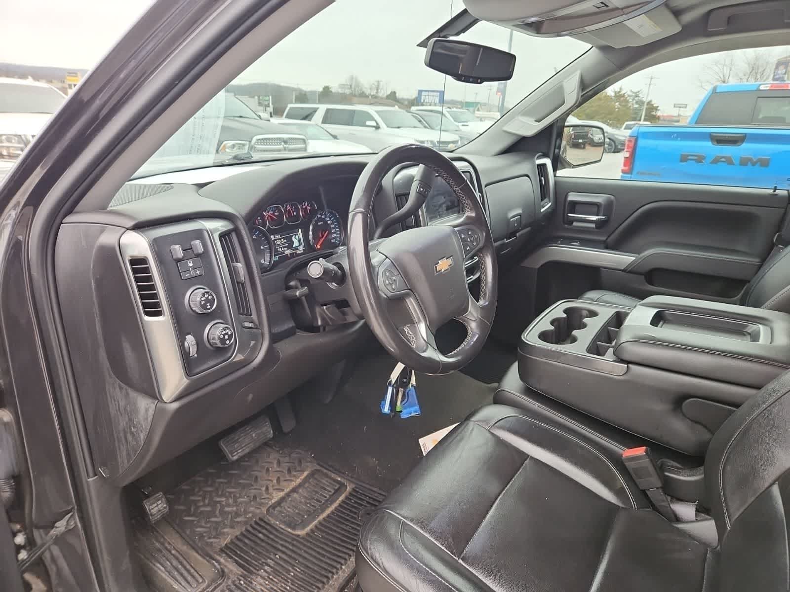 Thumbnail: 2015 Chevrolet Silverado 1500 - 13