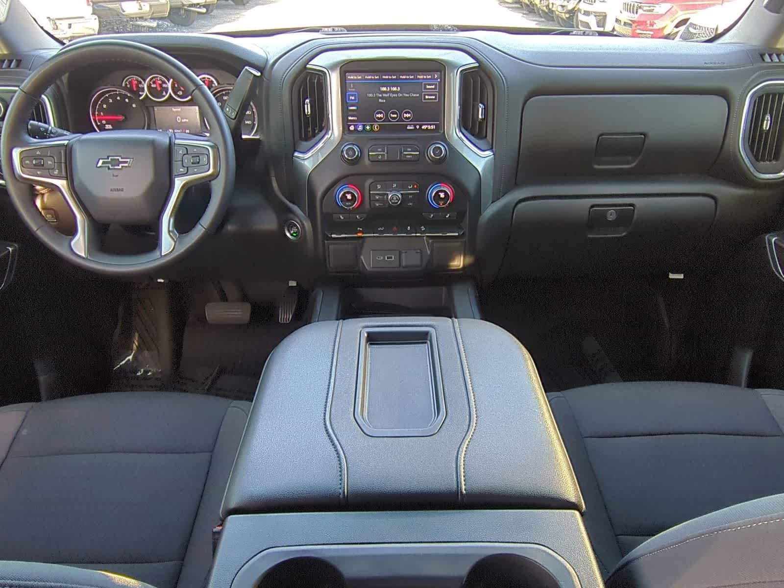 Thumbnail: 2022 Chevrolet Silverado 1500 - 16