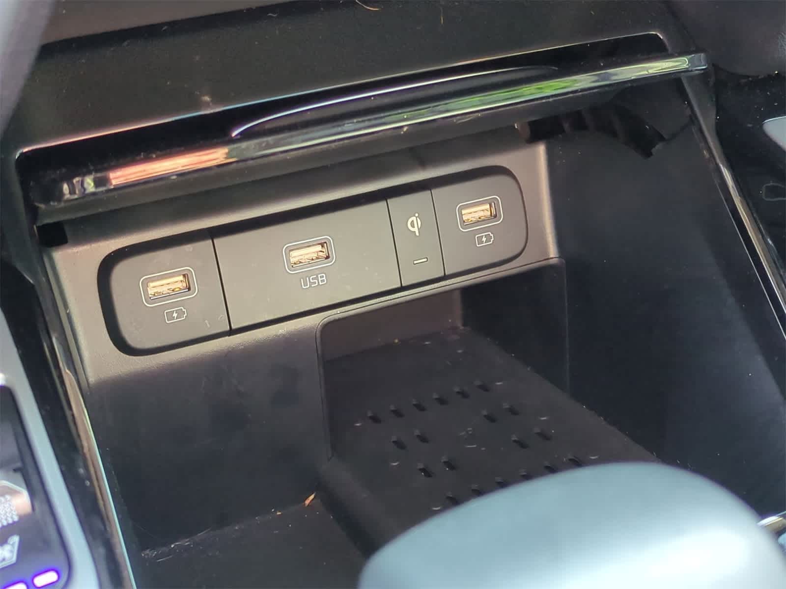 2023 Kia Sorento SX 31