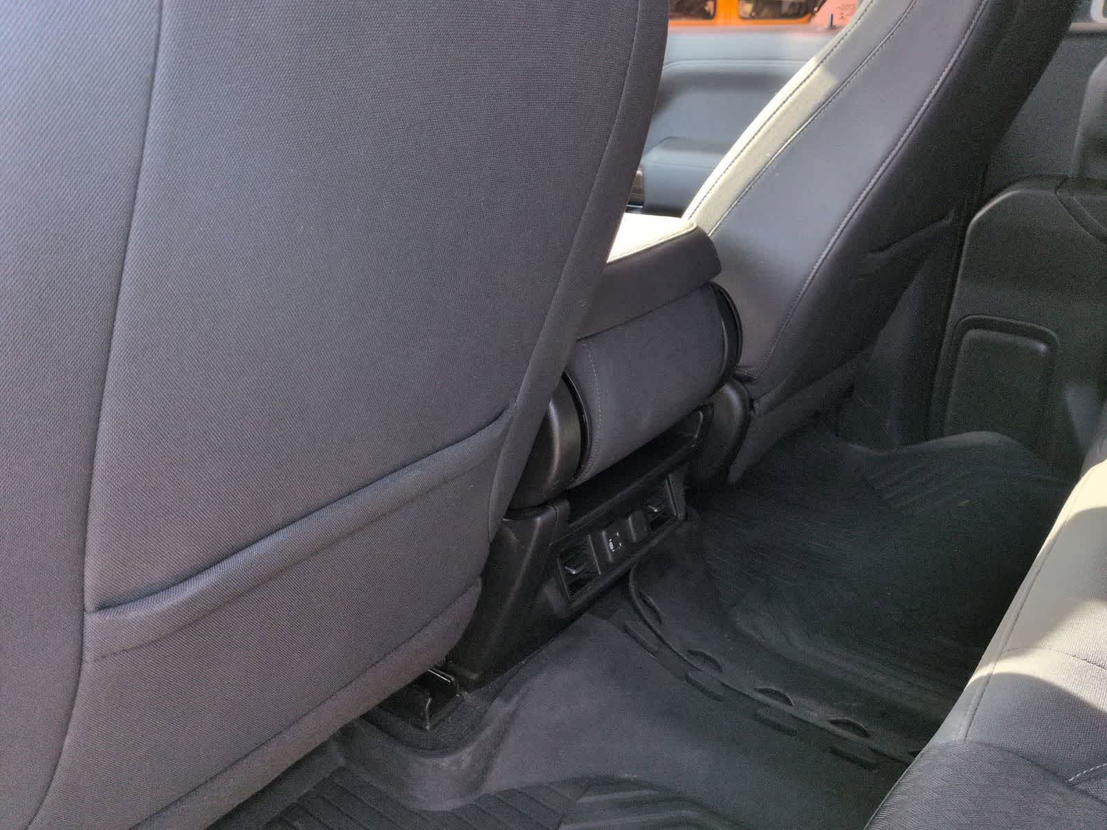 Thumbnail: 2021 Chevrolet Silverado 1500 - 18