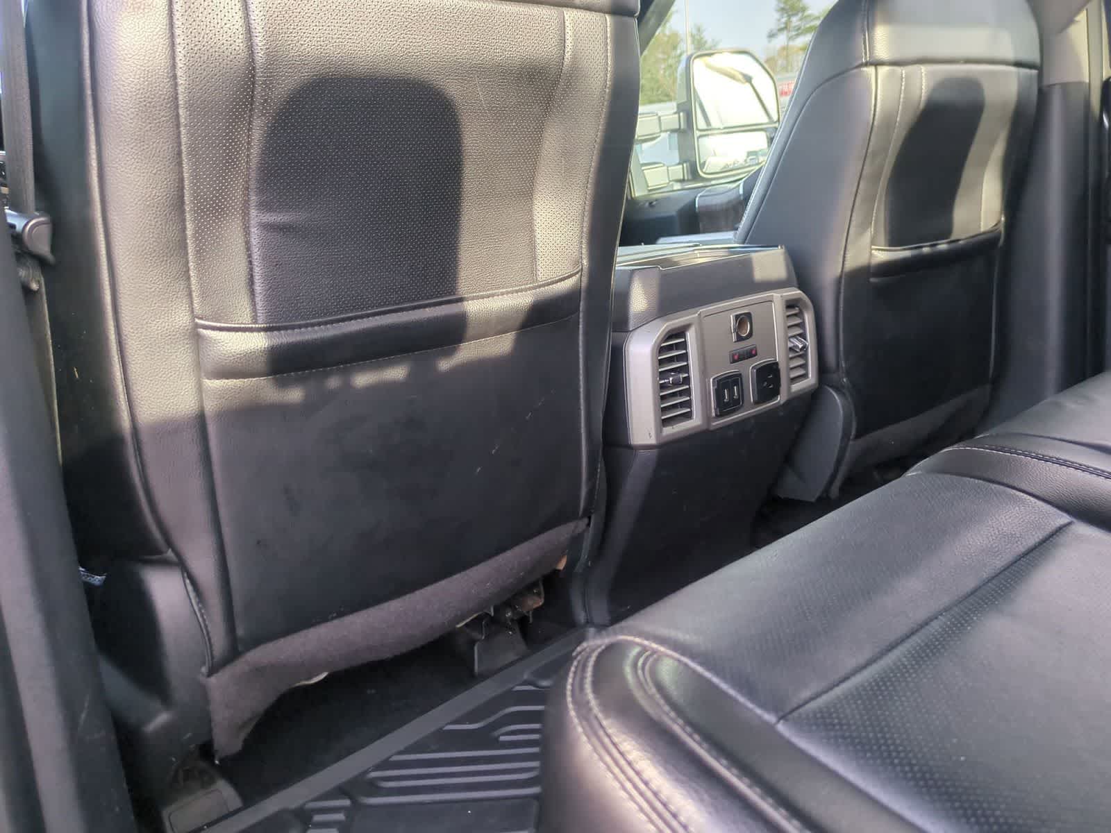 Thumbnail: 2017 Ford Econoline - 18