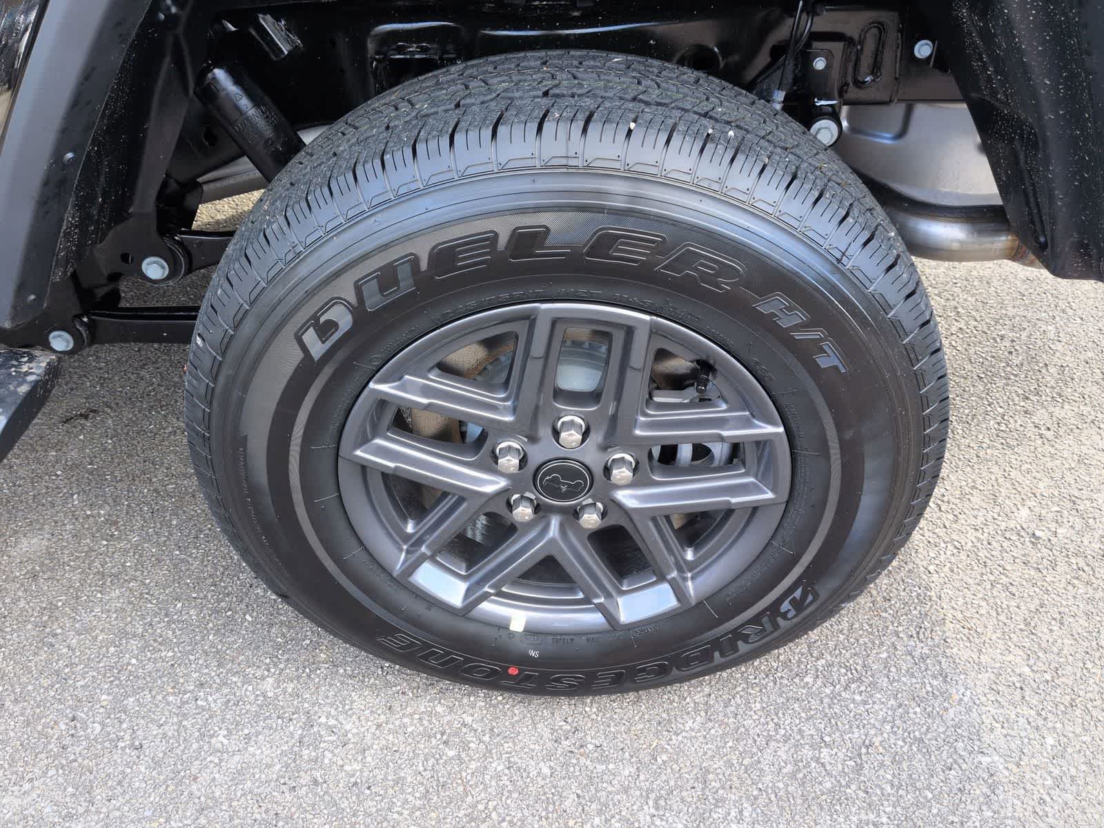 Thumbnail: 2026 Jeep Gladiator - 12