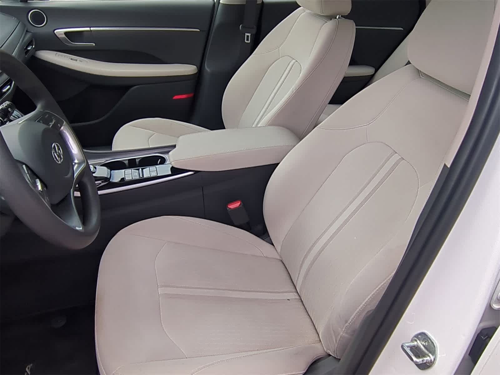 2022 Hyundai Sonata SEL 16