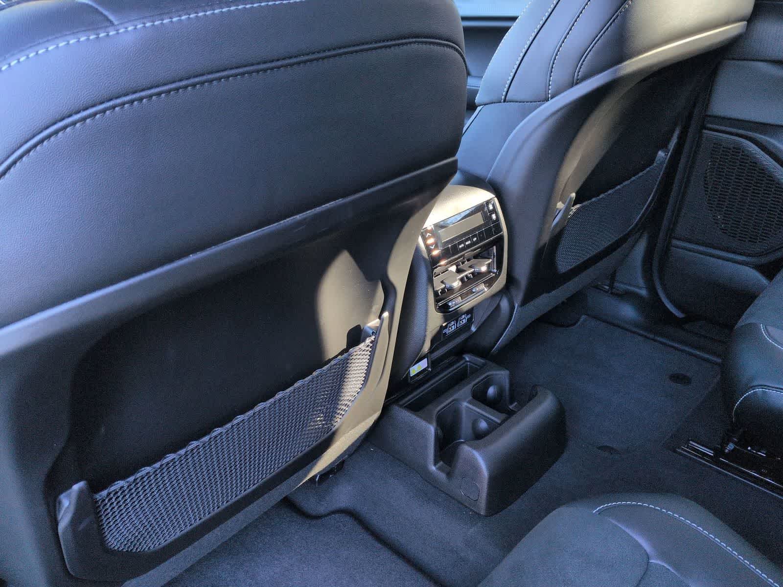 Thumbnail: 2025 Jeep Grand Cherokee L - 8