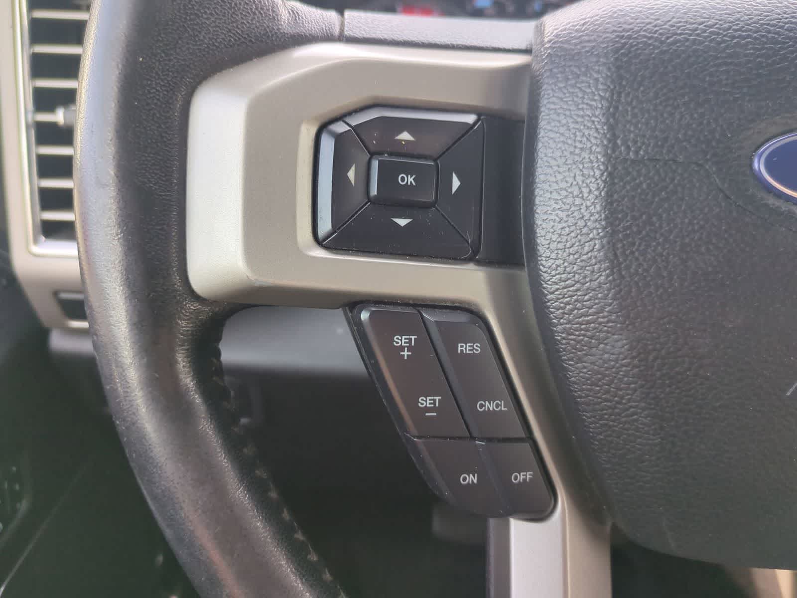 Thumbnail: 2017 Ford Econoline - 25