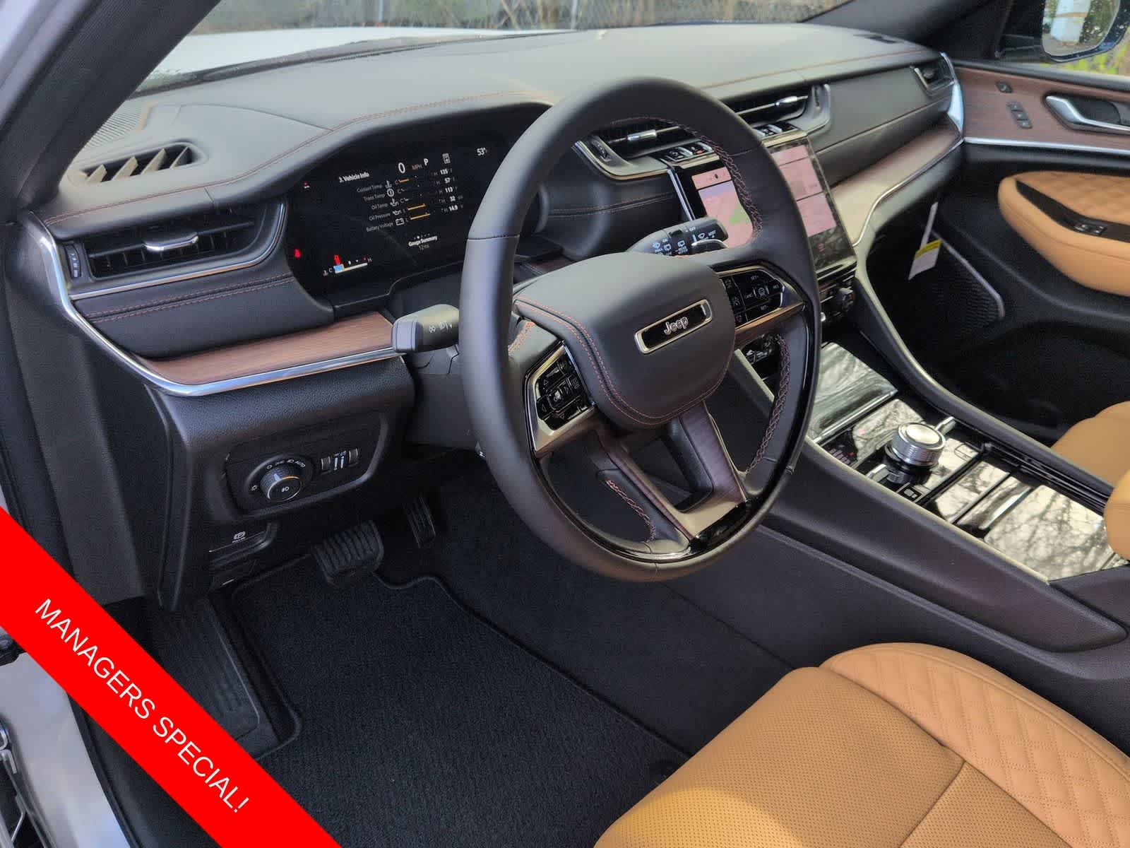 Thumbnail: 2025 Jeep Grand Cherokee - 10