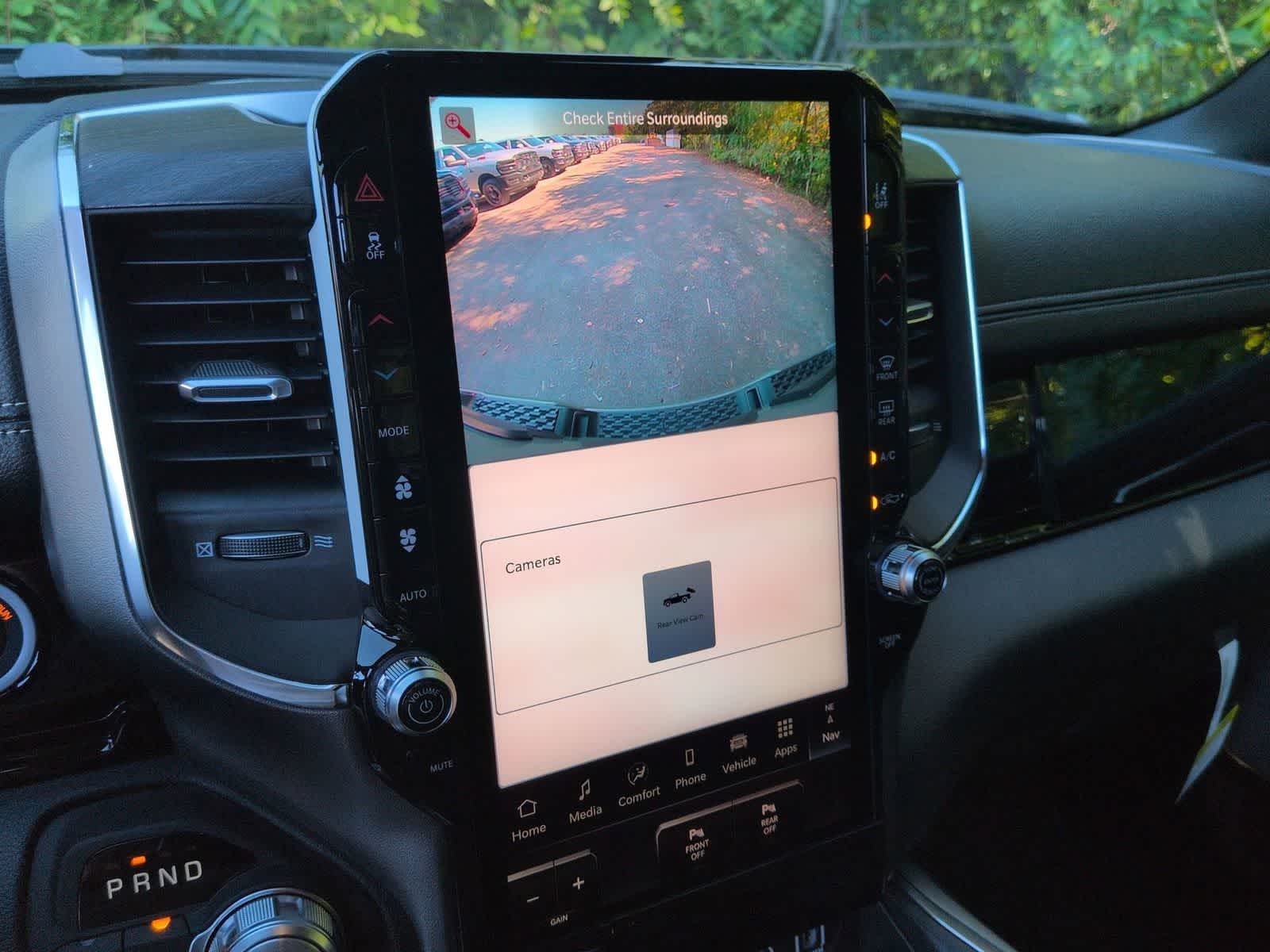 Thumbnail: 2026 RAM 1500 - 28