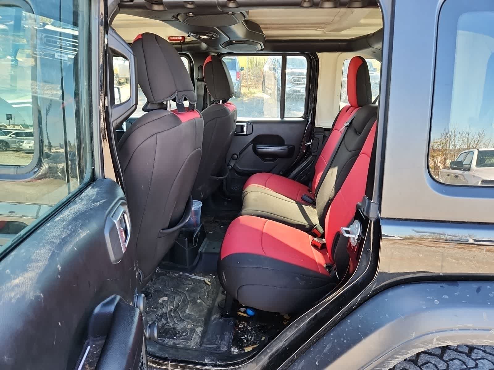 Thumbnail: 2018 Jeep Wrangler - 25