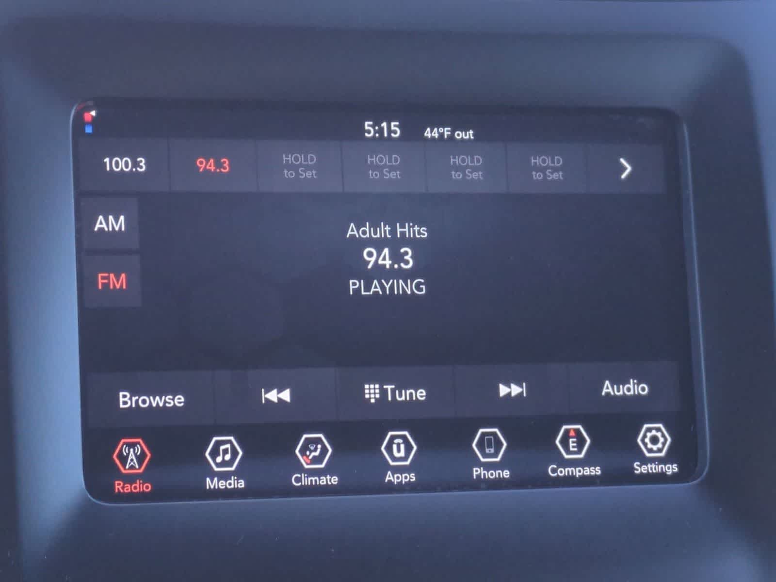 Thumbnail: 2020 Jeep Cherokee - 25
