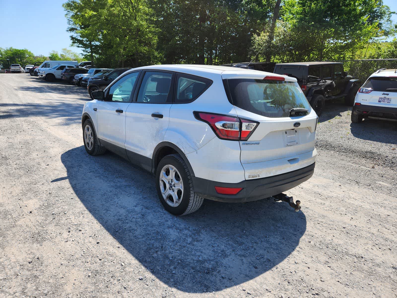 Thumbnail: 2017 Ford Escape - 3