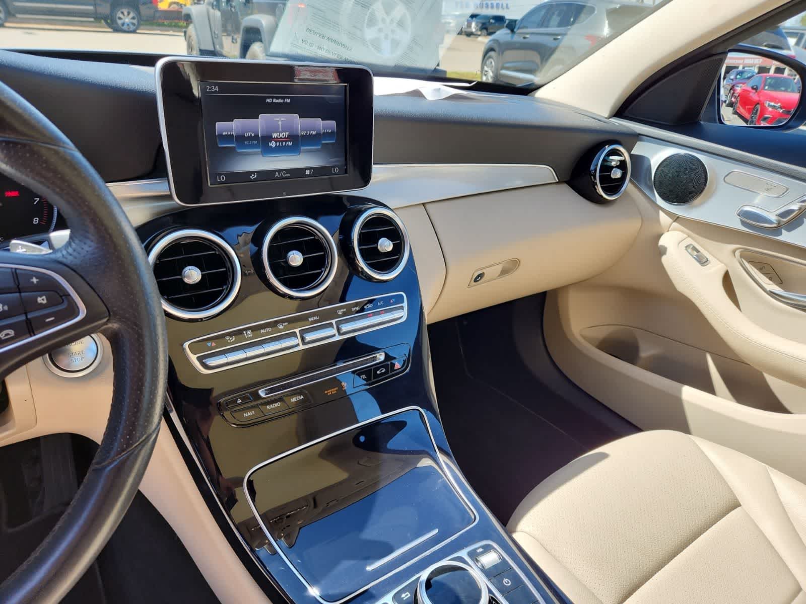 Thumbnail: 2017 Mercedes-Benz C-Class - 10