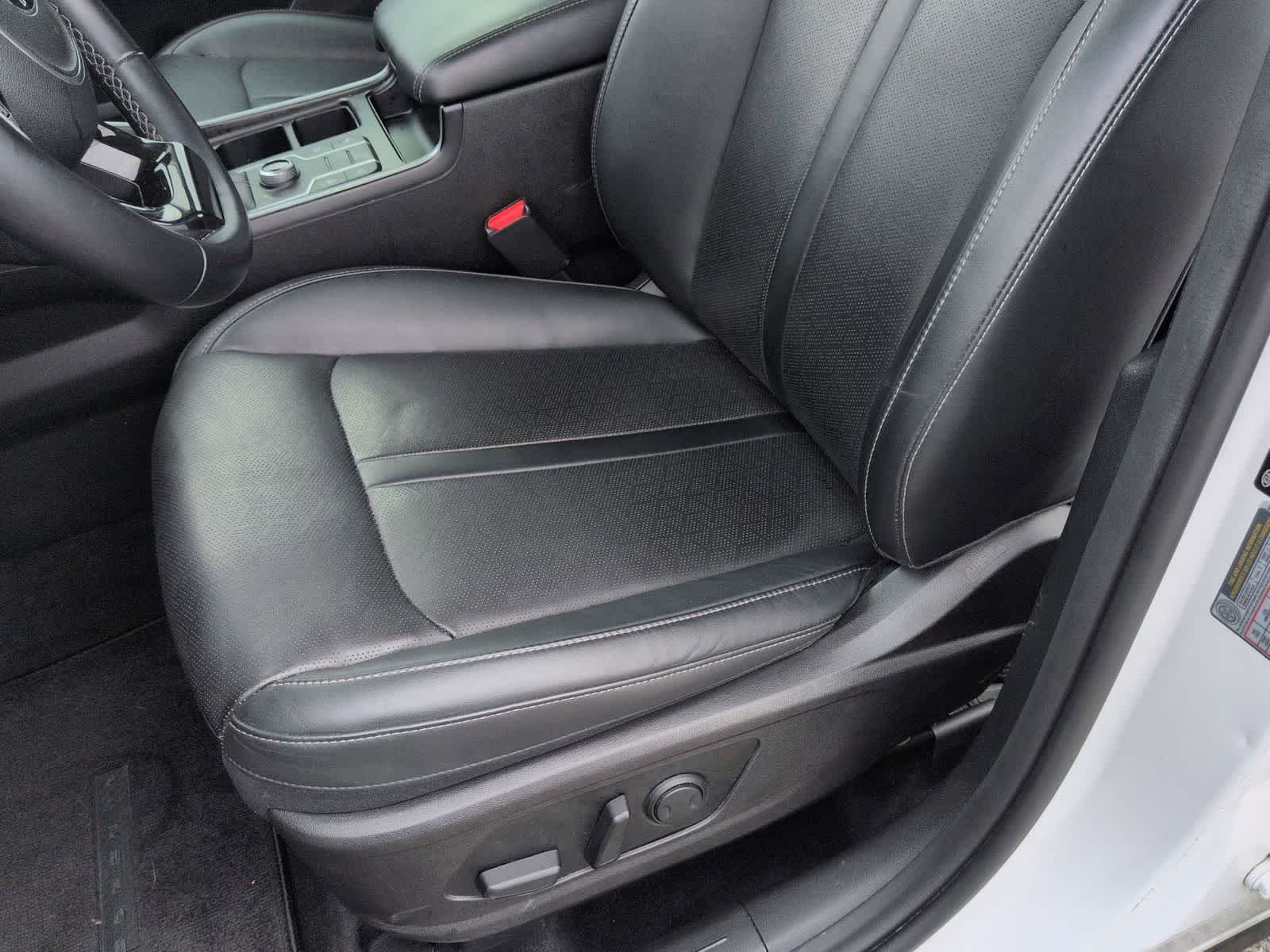 Thumbnail: 2021 Kia Sorento - 14