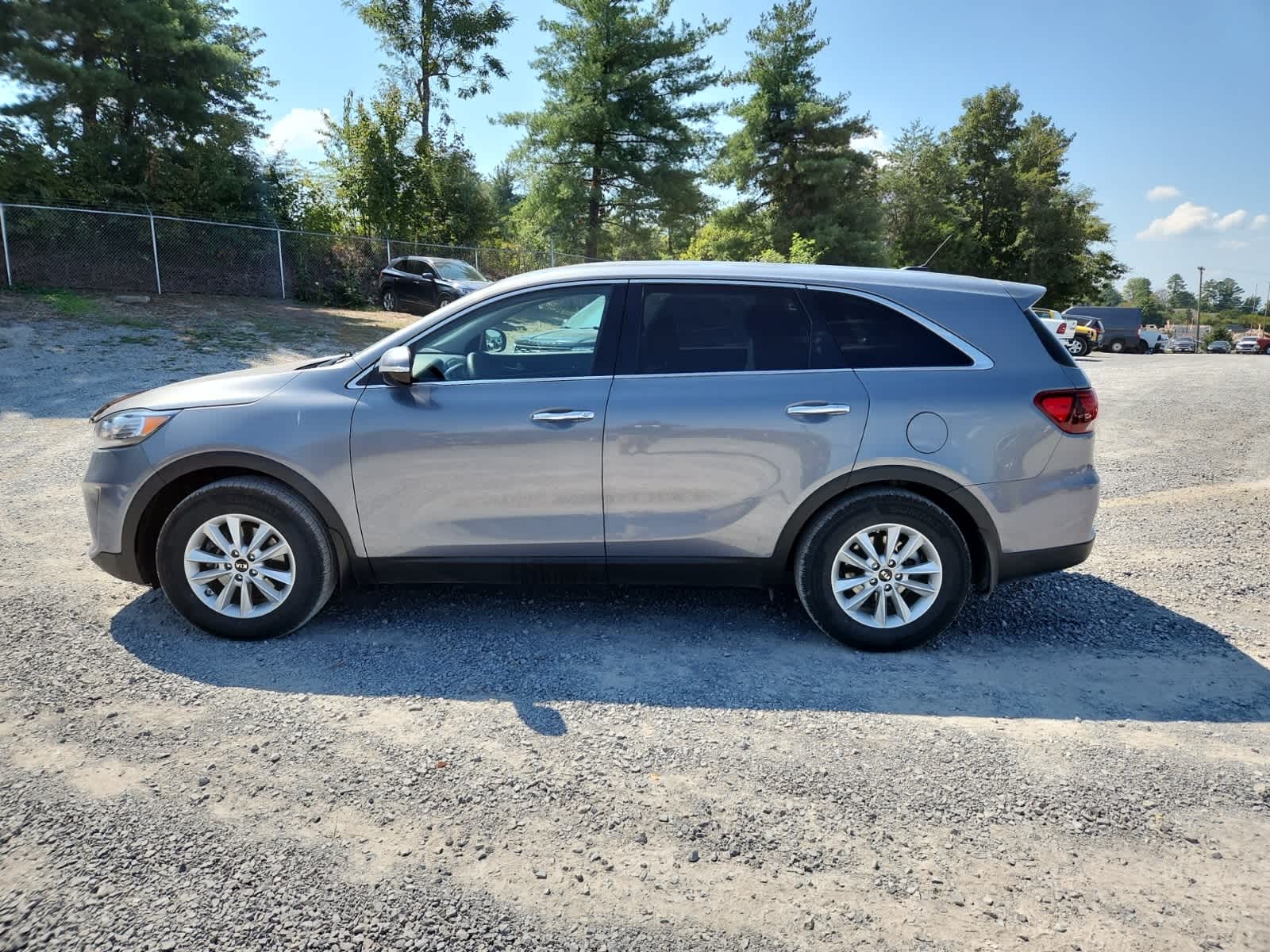 Thumbnail: 2020 Kia Sorento - 2