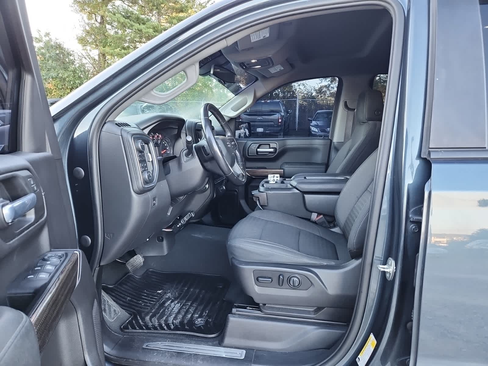 Thumbnail: 2021 Chevrolet Silverado 1500 - 15