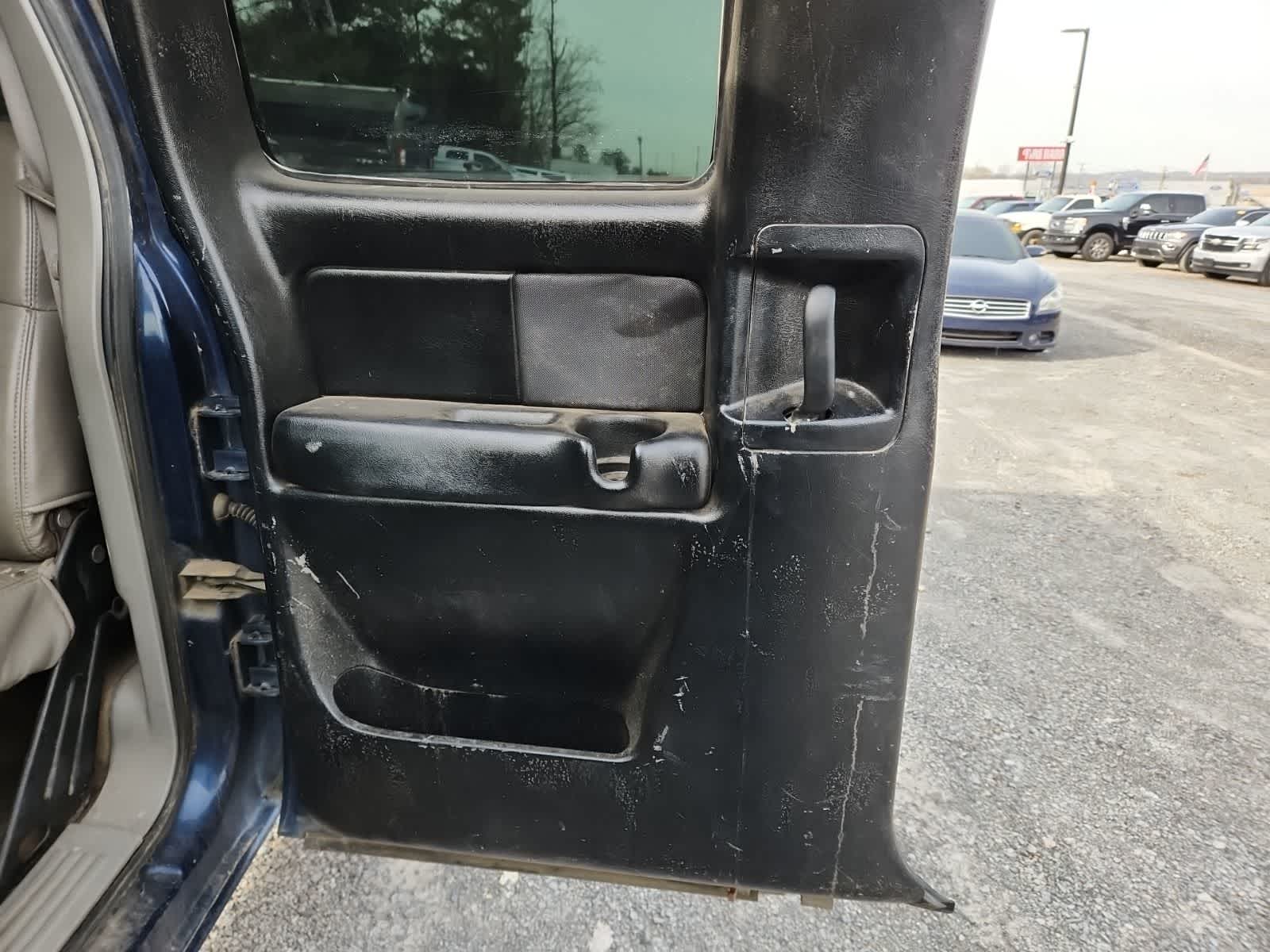 Thumbnail: 2000 Chevrolet Silverado 1500 - 20