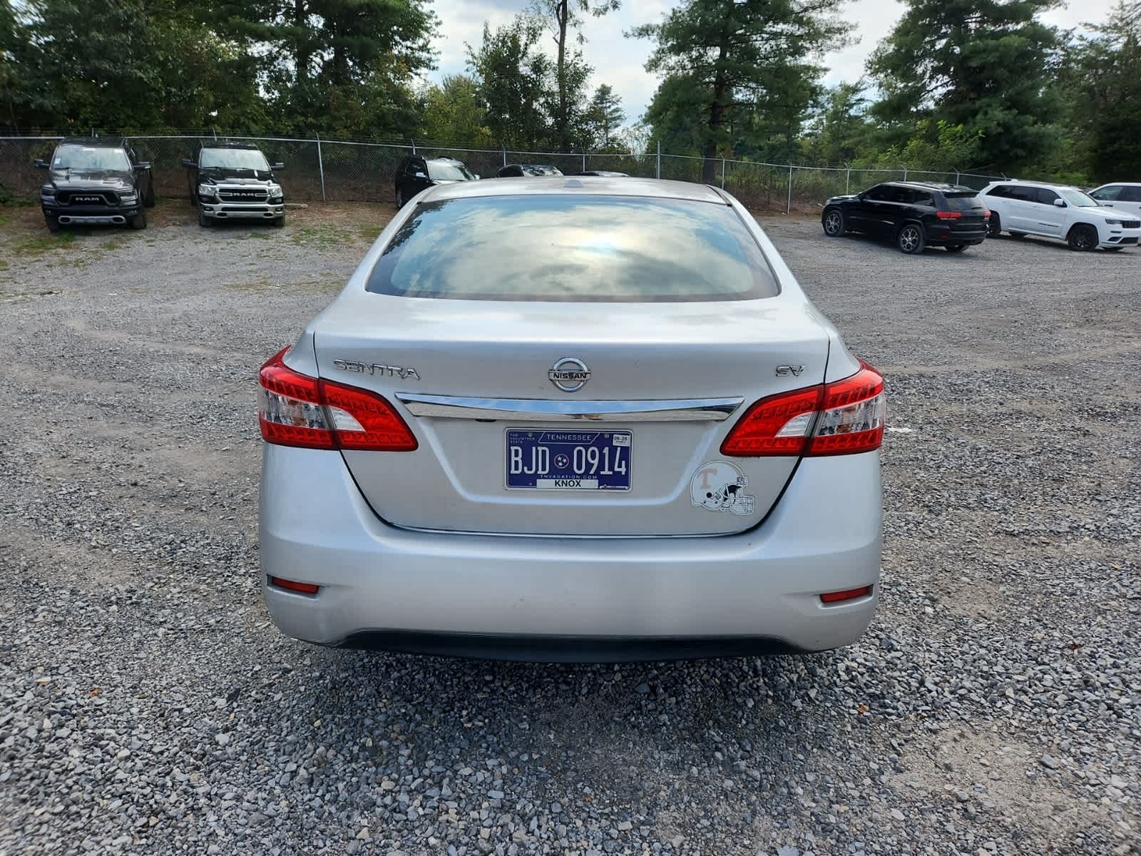 Thumbnail: 2015 Nissan Sentra - 4