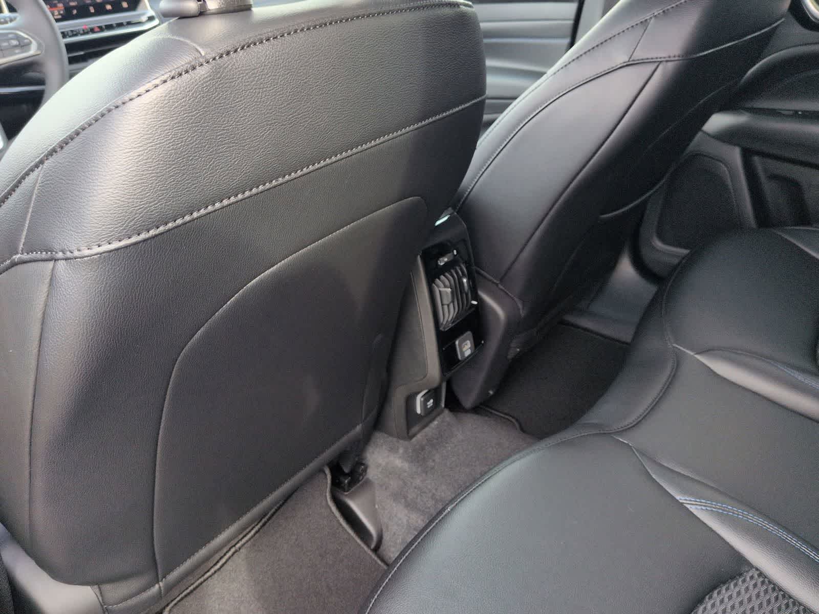 Thumbnail: 2026 Jeep Compass - 17