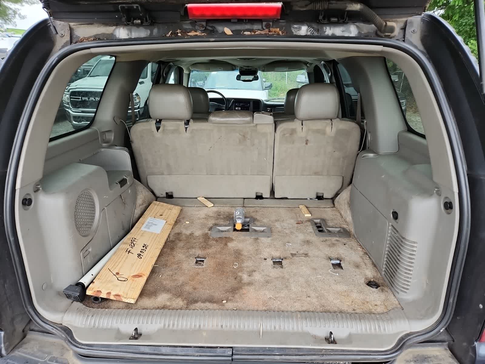 Thumbnail: 2003 GMC Yukon - 26