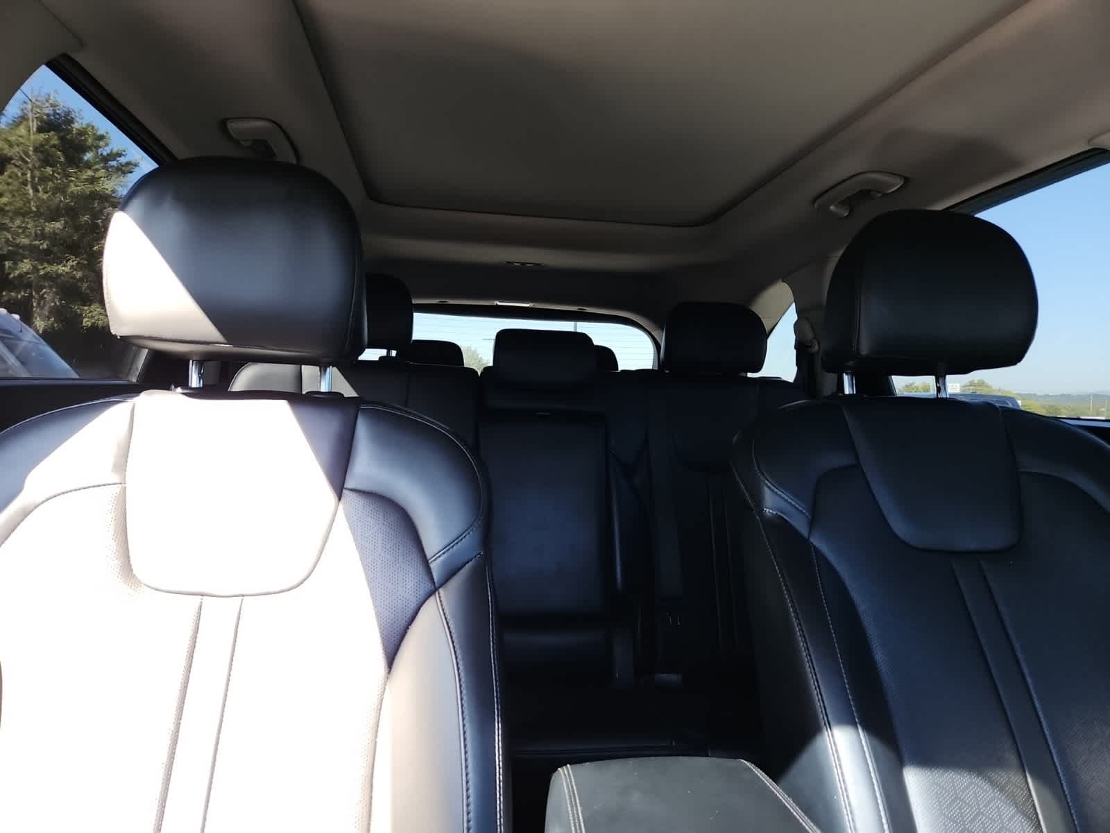 Thumbnail: 2021 Kia Sorento - 14