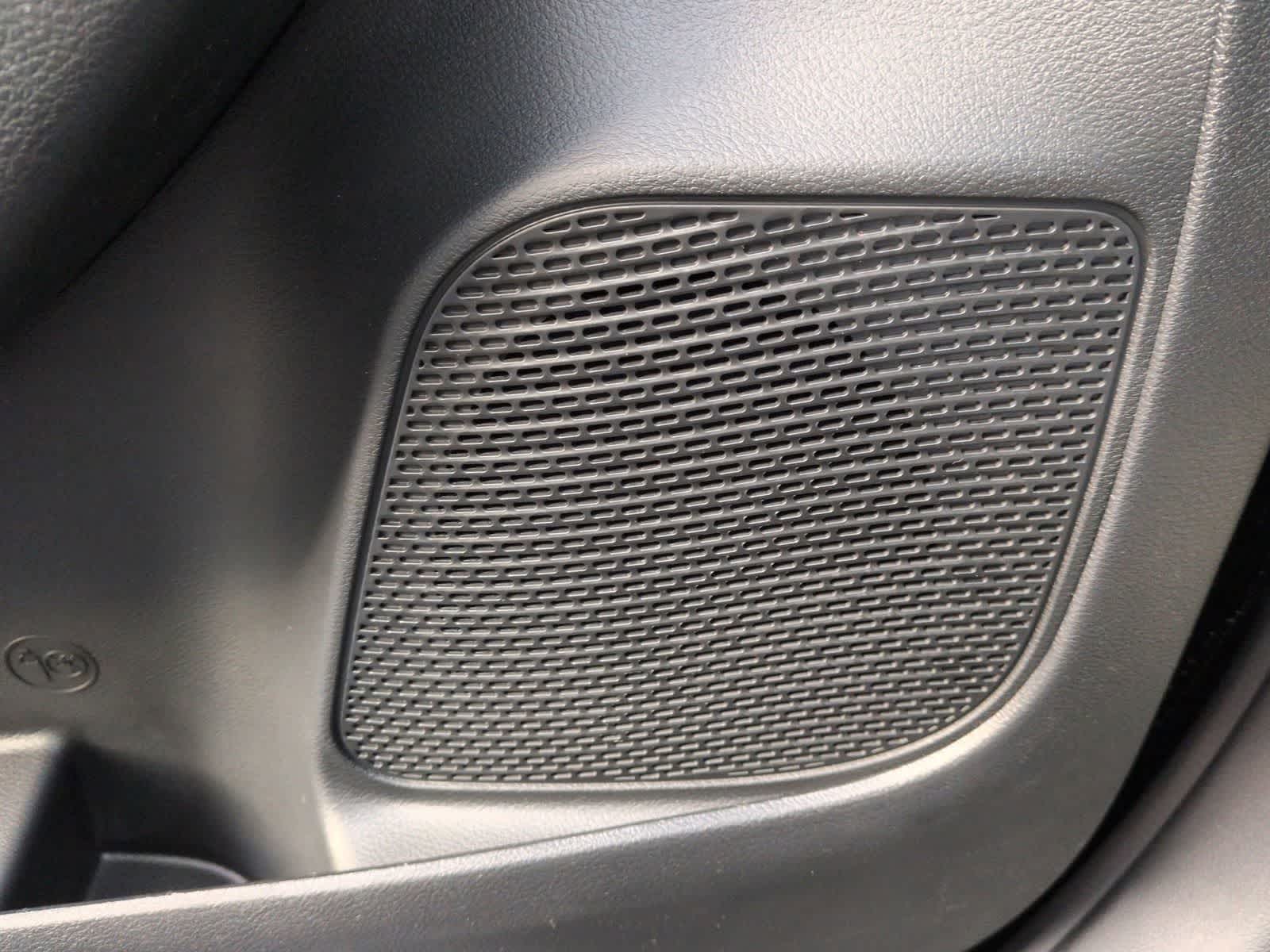 Thumbnail: 2026 Chrysler Pacifica - 20