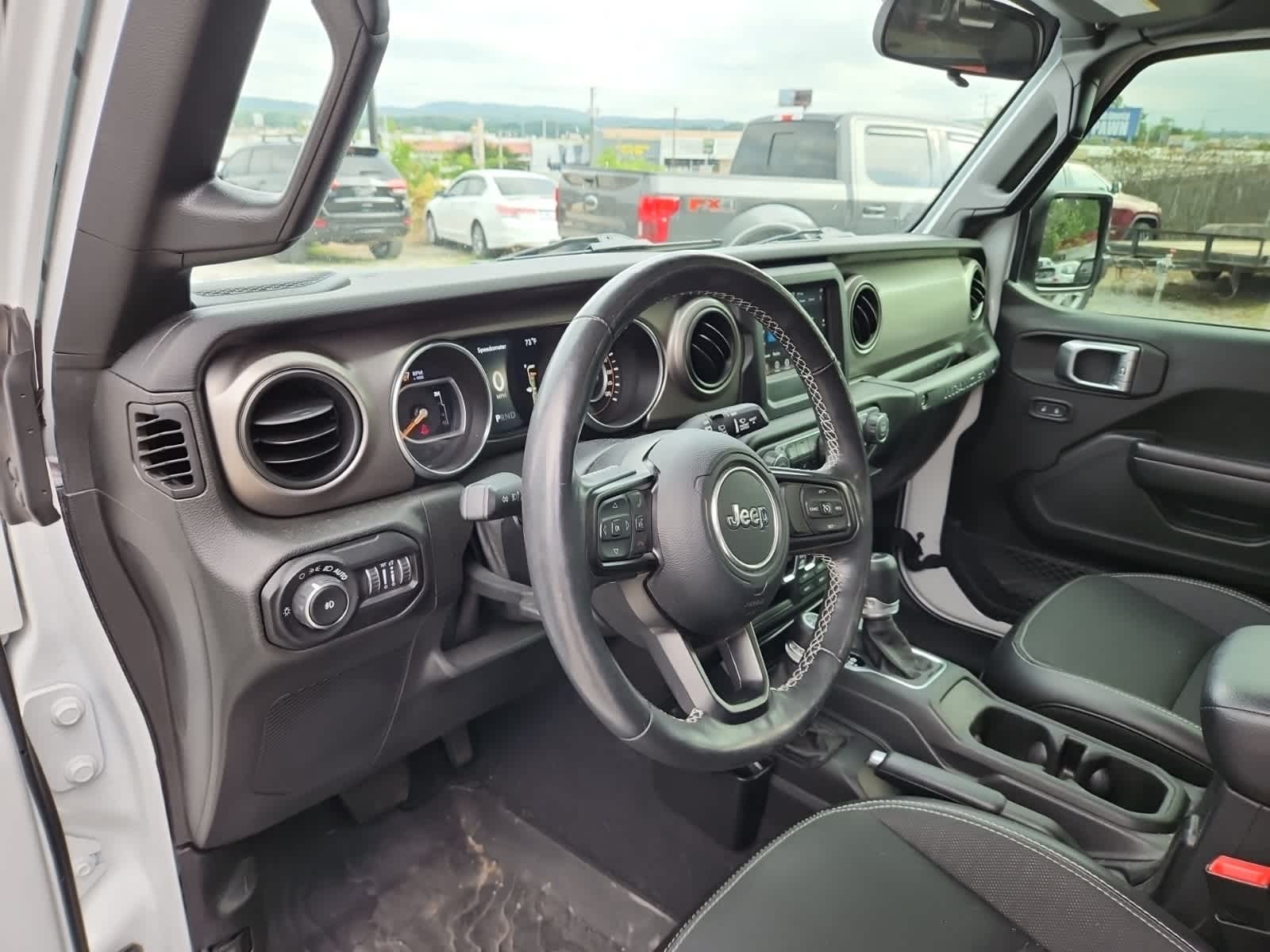 Thumbnail: 2020 Jeep Wrangler - 13